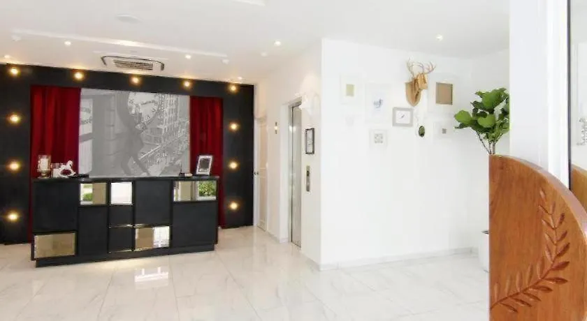 The Ardens Hotel - Austin Johor Bahru
