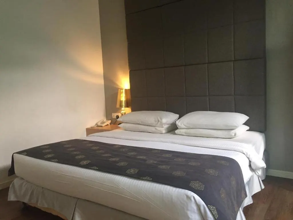 The Ardens Hotel - Austin Johor Bahru